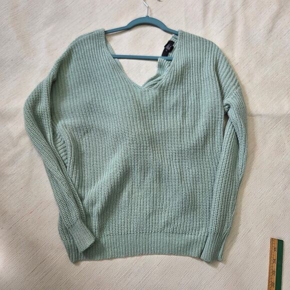 Forever 21 Woman's Light Green Sweater size S crossover back - Picture 5 of 9